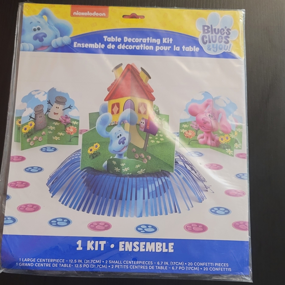 Blues Clues table top party decoration decorating kit Blue Magenta